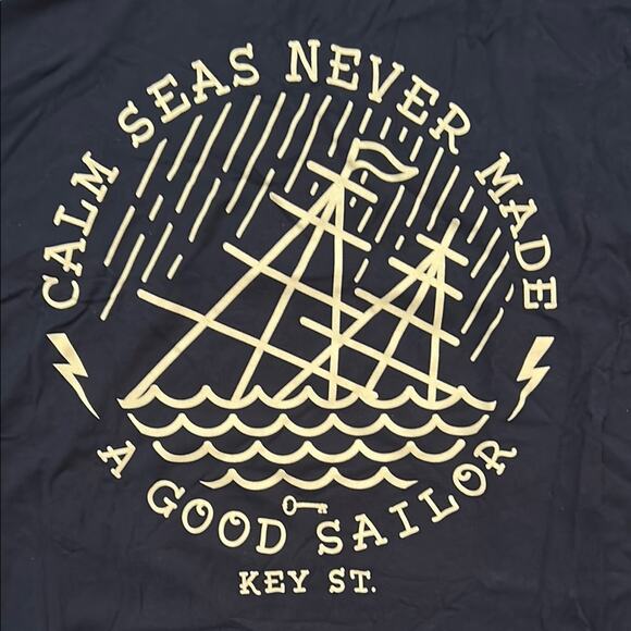 Key Street Navy Graphic Tee, Size Large, New Without Tags - Picture 3 of 8